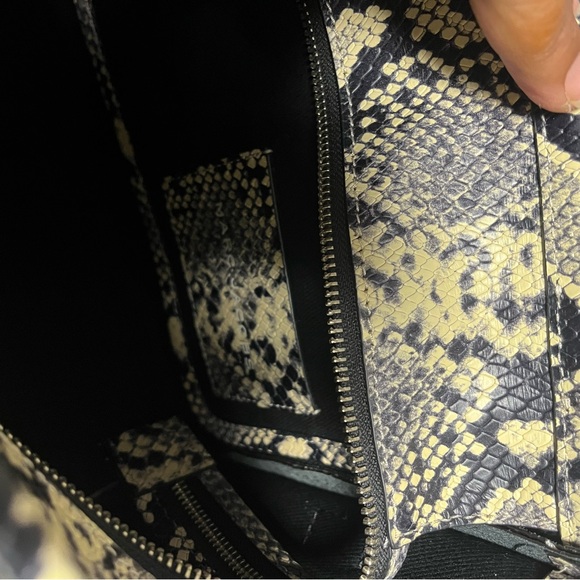 Marc Jacobs Black and Cream Python Tote - Picture 4 of 8